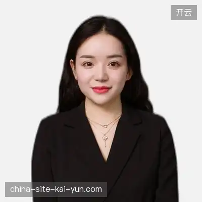 梁龙